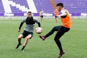 bob体育-包含瓦拉多利德足球花样美，联赛战绩保持良好的词条