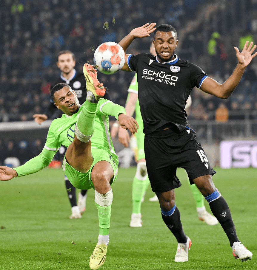 bob体育官方-沃尔夫斯堡战术调整赢得成功，球队士气大振的简单介绍  第1张