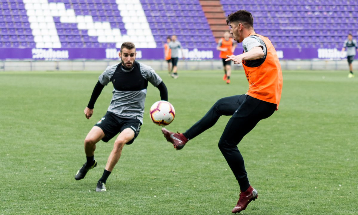 bob体育-包含瓦拉多利德足球花样美，联赛战绩保持良好的词条  第1张